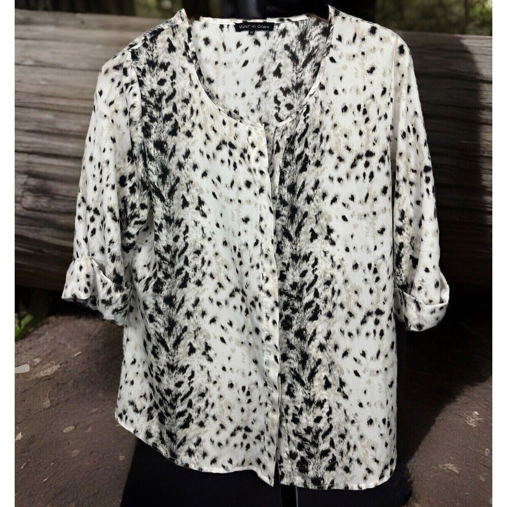 Violet & Claire Top‎ Button Up Blouse Elbow Sleeve Leopard White Black Medium